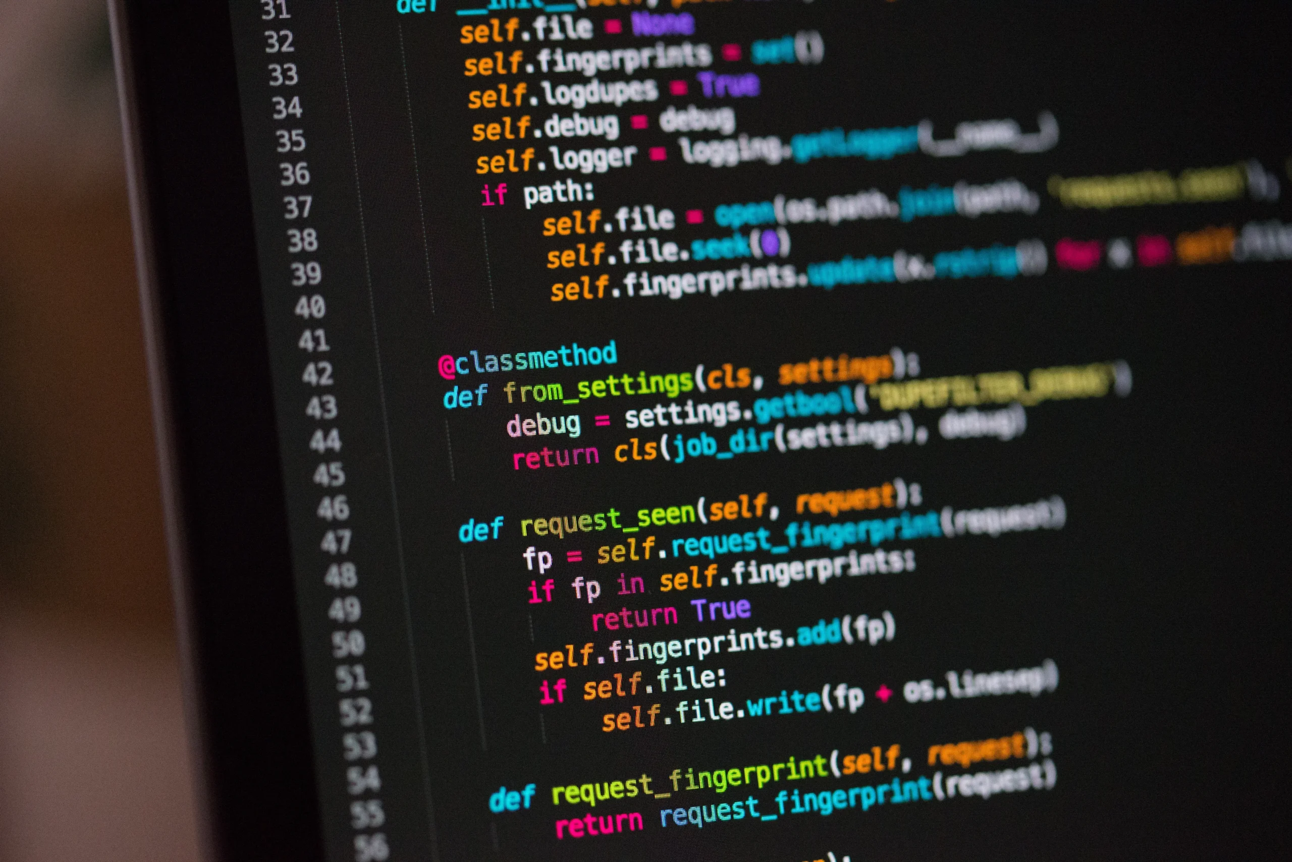 5 Good Programming Fonts